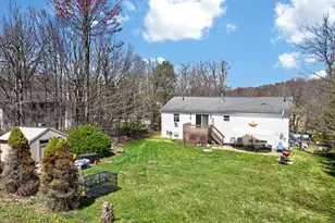4141 Hickory Rd, Tobyhanna, PA 18466 - Photo 5