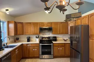 267 Mountain Top Dr, Dingmans Ferry, PA 18328 - Photo 13