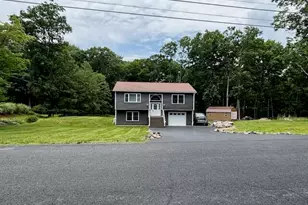 267 Mountain Top Dr, Dingmans Ferry, PA 18328 - Photo 3