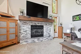 102 Egypt Rd, Hawley, PA 18428 - Photo 15