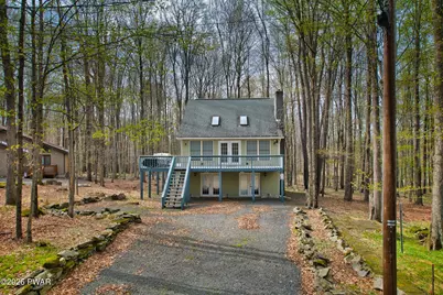 9 Oakwood Court, Lake Ariel, PA 18436 - Photo 1
