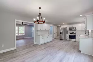 104 Washington Dr, Lords Valley, PA 18428 - Photo 3