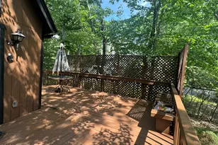 227 Lake Dr, Dingmans Ferry, PA 18328 - Photo 5