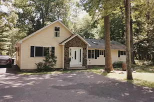 134 Weasel Rd, Dingmans Ferry, PA 18328 - Photo 3