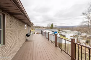 6 Short St, Carbondale, PA 18407 - Photo 21