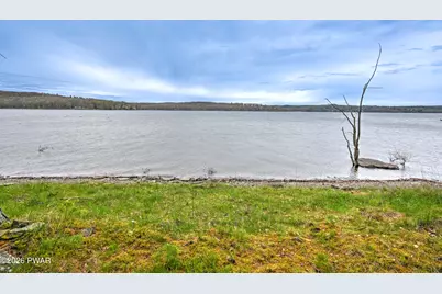 100 Harbor Landing, Paupack, PA 18451 - Photo 3