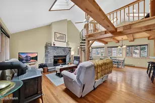 104 Minuteman Ln, Lackawaxen, PA 18435 - Photo 5