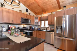 7 Aspen Dr, Newfoundland, PA 18445 - Photo 11