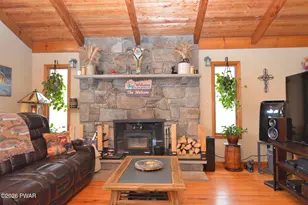 7 Aspen Dr, Newfoundland, PA 18445 - Photo 7