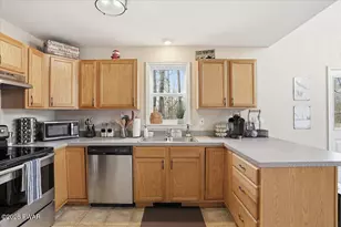 109 Robin Way, Lackawaxen, PA 18435 - Photo 13