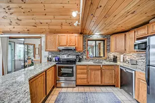 506 Lakeview Dr W, Lake Ariel, PA 18436 - Photo 25