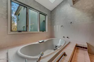 201 Broadmoor Dr, Lords Valley, PA 18428 - Photo 43