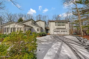 201 Broadmoor Dr, Lords Valley, PA 18428 - Photo 87