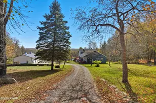 124 Rainbow Rd, Lakewood, PA 18439 - Photo 11