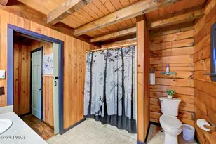 111 West End Dr, Lords Valley, PA 18428 - Photo 37