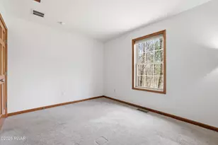 130 Spice Bush Ln, Milford, PA 18337 - Photo 25