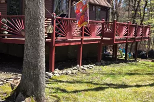 111 Yvonne Ct, Dingmans Ferry, PA 18328 - Photo 3