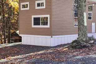 207 Shohola Pkwy N, Shohola, PA 18458 - Photo 5