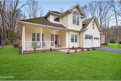 104 St Moritz Drive, Tafton, PA 18464 - Photo 3