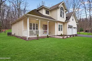 104 St Moritz Dr, Tafton, PA 18464 - Photo 1