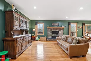 112 Maple Ridge Dr, Lords Valley, PA 18428 - Photo 11