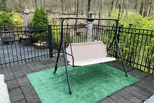 154 Forest Ridge Dr, Hawley, PA 18428 - Photo 43