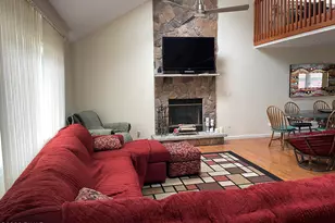 154 Forest Ridge Dr, Hawley, PA 18428 - Photo 3