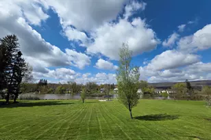 131 Lake Quinn Rd, Waymart, PA 18472 - Photo 5
