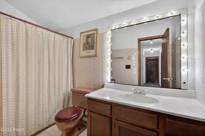 104 Hillcrest Drive, Hawley, PA 18428 - Photo 31