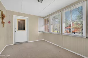104 Hillcrest Dr, Hawley, PA 18428 - Photo 3