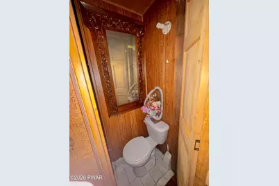 2121 Oaktree Lane, Bushkill, PA 18324 - Photo 9