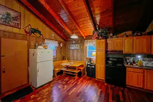 2121 Oaktree Ln, Bushkill, PA 18324 - Photo 3