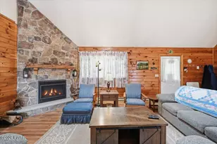 279 Rotten Rd, Equinunk, PA 18417 - Photo 9