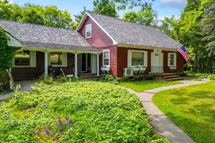 219 Gravity Rd, Lake Ariel, PA 18436 - Photo 3