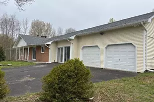 505 Stewart Court, Bushkill, PA 18324 - Photo 3