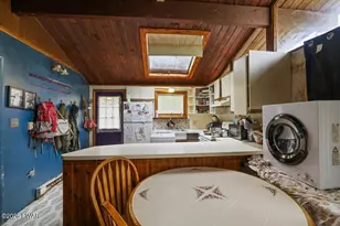 1151 Mink Trail, Bushkill, PA 18324 - Photo 7