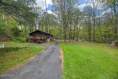1151 Mink Trail, Bushkill, PA 18324 - Photo 3