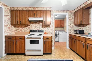 107 Pleasant Ln, Milford, PA 18337 - Photo 17