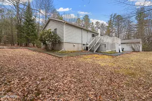 107 Pleasant Ln, Milford, PA 18337 - Photo 35