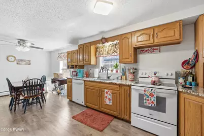 165 Paper Birch S, Tafton, PA 18464 - Photo 13