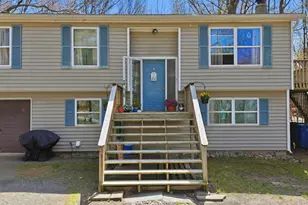 165 Paper Birch S, Tafton, PA 18464 - Photo 3