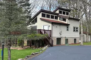 106 Buttercup Terrace, Milford, PA 18337 - Photo 3
