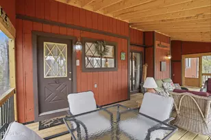 138 Dover Dr, Bushkill, PA 18324 - Photo 11