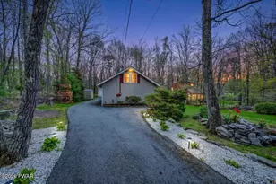103 Forest Dr, Lords Valley, PA 18428 - Photo 9