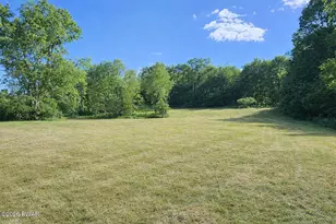 3067 Hancock Hwy, Equinunk, PA 18417 - Photo 5