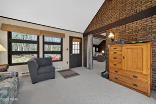 143 Midlake Dr, Milford, PA 18337 - Photo 27