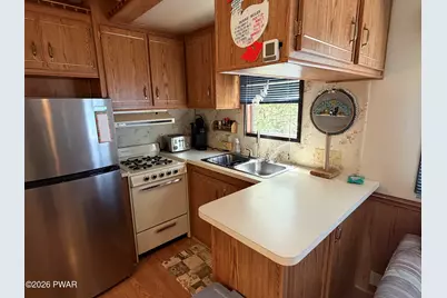 121 Navajo Lane, Shohola, PA 18458 - Photo 7