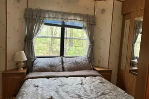 121 Navajo Ln, Shohola, PA 18458 - Photo 13