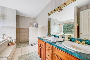 107 Lookout Dr, Hawley, PA 18428 - Photo 47