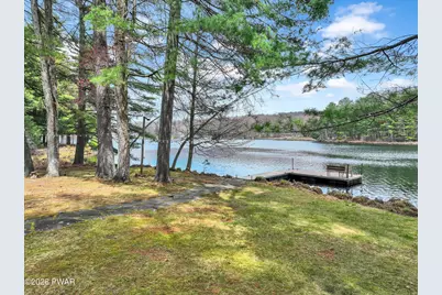 135 Hemlock Point Court, Hawley, PA 18428 - Photo 15
